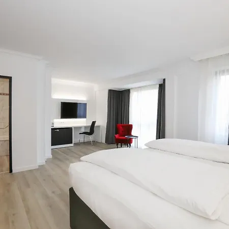 Hotel Ringhotel Rheinhotel Vier Jahreszeiten 4*