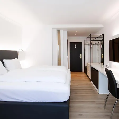 Ringhotel Rheinhotel Vier Jahreszeiten Hotel Meerbusch