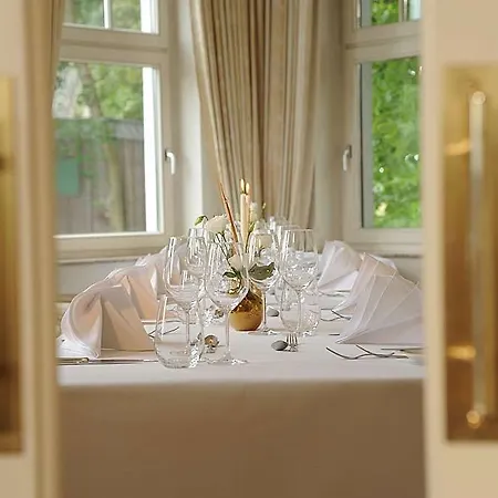 Ringhotel Rheinhotel Vier Jahreszeiten Hotel