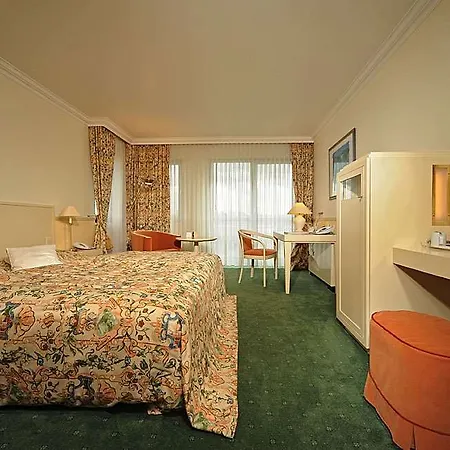Ringhotel Rheinhotel Vier Jahreszeiten Hotel Meerbusch