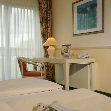 Ringhotel Rheinhotel Vier Jahreszeiten Meerbusch