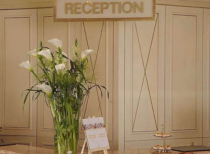 Ξενοδοχείο Dormero 4*